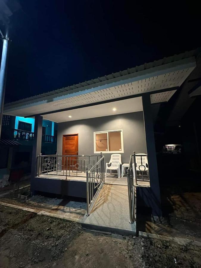Pp. Valentine Bungalow Koh Koh Phi Phi Don Extérieur photo